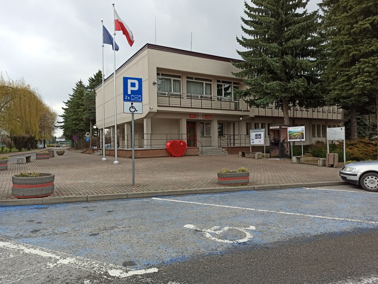 Zdjecie budynku1